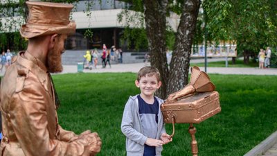 Яким був фестиваль "Ніч музеїв" у Сумах - фоторепортаж Яким був фестиваль "Ніч музеїв" у Сумах - фоторепортаж