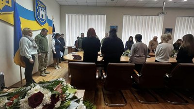 В Житомирі рідним та близьким полеглих за Україну воїнів передали державні нагороди В Житомирі рідним та близьким полеглих за Україну воїнів передали державні нагороди