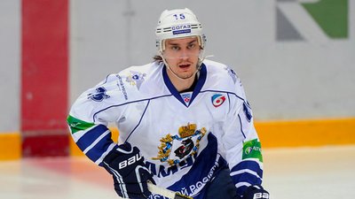 Хокейний клуб "Кременчук" підписав контракт з форвардом Артемом Дубініним