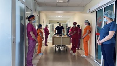 У Львові лікарі пересадили нирку 15-річному хлопцю із Рівненщини