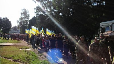 На Чорнобаївщині попрощалися з героєм-розвідником На Чорнобаївщині попрощалися з героєм-розвідником