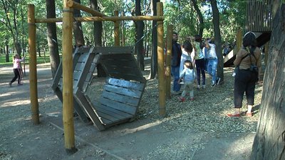 3 роки та 530 тисяч гривень: в Одесі відкрили дитячий майданчик