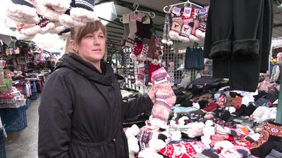 Попит на свічки та шкарпетки збільшився