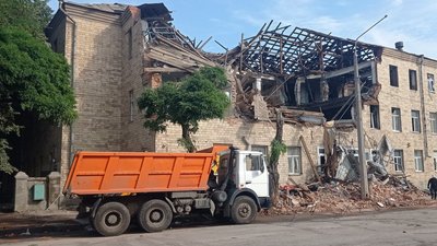 Атака безпілотниками Харкова вночі 1 серпня: як усувають наслідки. СУСПІЛЬНЕ | ВІДЕОНОВИНИ