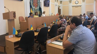 Розведення верблюдів та вирощування зернових: у Полтаві хочуть створити комунальне підприємство Розведення верблюдів та вирощування зернових: у Полтаві хочуть створити комунальне підприємство