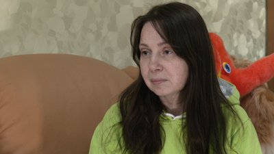 "Бачила вибухи й вогняне небо": киянка, яка живе в Черкасах, розповіла, як рятувалася від війни