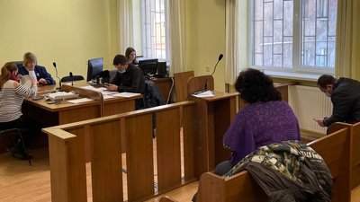 "Справа проти мене сфабрикована": ексдиректорці школи на Закарпатті продовжили запобіжний захід