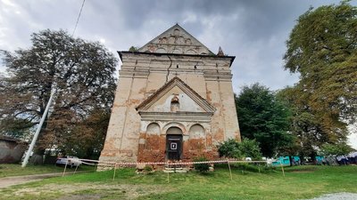 На Львівщині виконали духовний гімн України біля храму, де хрестили Митрополита Шептицького На Львівщині виконали духовний гімн України біля храму, де хрестили Митрополита Шептицького