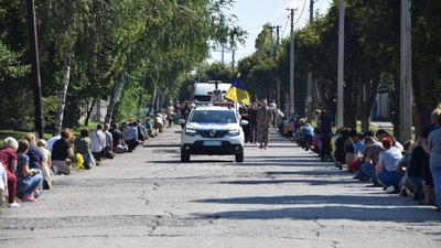 Прощання з бійцями в Петрівській громаді Прощання з бійцями в Петрівській громаді