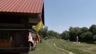 На двох пляжах Луцька заборонили купатися через кишкову паличку На двох пляжах Луцька заборонили купатися через кишкову паличку
