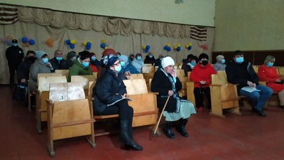 Декомунізація на Миколаївщині. Пам'ятник Чапаєву досі стоїть посеред села Декомунізація на Миколаївщині. Пам'ятник Чапаєву досі стоїть посеред села