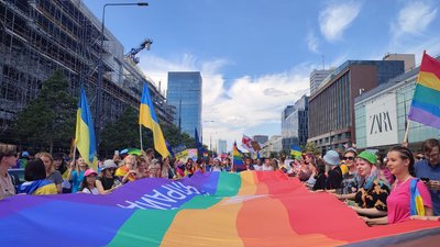 У Варшаві розпочався "Київпрайд"