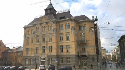Відреставрований фасад будинку товариства "Дністер" Відреставрований фасад будинку товариства "Дністер"
