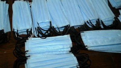 Захисні маски від херсонської гімназії: медикам, військовим та дітям-сиротам Захисні маски від херсонської гімназії: медикам, військовим та дітям-сиротам
