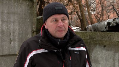 У квартирах 12 градусів, гріються пляшками з теплою водою: будинок у Чернігові досі залишається без тепла У квартирах 12 градусів, гріються пляшками з теплою водою: будинок у Чернігові досі залишається без тепла