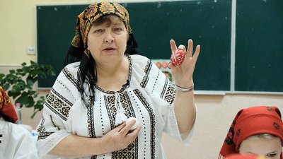 писанка з орнаментом "Пасхальний хрест". писанка з орнаментом "Пасхальний хрест".