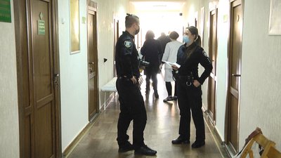 На Житомирщині почали вакцинувати співробітників патрульної поліції