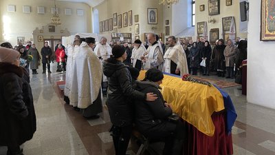 У Полтаві прощаються з Володимиром Дубовиком У Полтаві прощаються з Володимиром Дубовиком