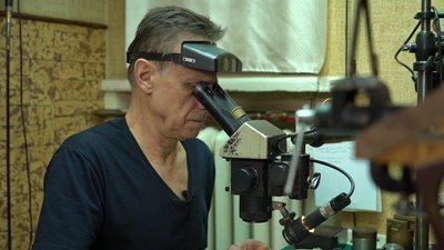 Більше 200 ювелірних виробів створив полтавець Сергій Синицин Більше 200 ювелірних виробів створив полтавець Сергій Синицин