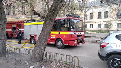 У центрі Житомира загорілося кафе