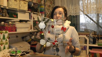 Житомирянка Людмила Лавренчук показала, як виготовити різдвяне віконце Житомирянка Людмила Лавренчук показала, як виготовити різдвяне віконце