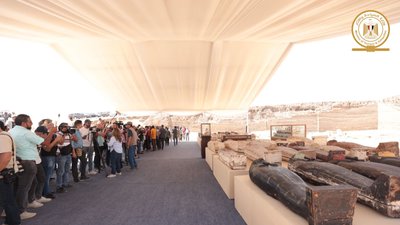 Біля Каїра знайшли 250 саркофагів