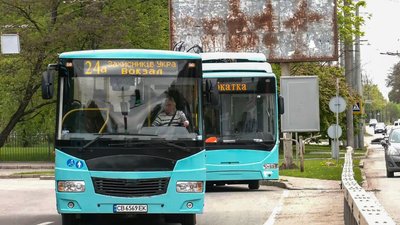 Маршрутки у Чернігові: з 1 червня п'ять автобусних маршрутів можуть припинити роботу