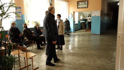 У прикарпатському селі Колодіївка третина виборців не проголосувала У прикарпатському селі Колодіївка третина виборців не проголосувала