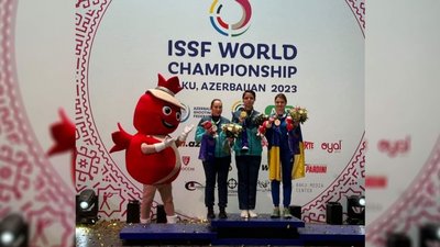Галина Авраменко з Чернігівщини з нагородою Галина Авраменко з Чернігівщини з нагородою