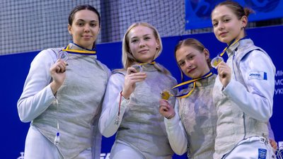 Миколаївські рапіристки здобули "срібло" в Кубку України з фехтування Миколаївські рапіристки здобули "срібло" в Кубку України з фехтування