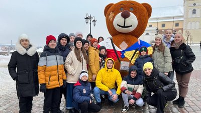 Відвідали п’ять країн, дали 13 концертів. Кропивницький ансамбль взяв участь у турі країнами Європи Відвідали п’ять країн, дали 13 концертів. Кропивницький ансамбль взяв участь у турі країнами Європи