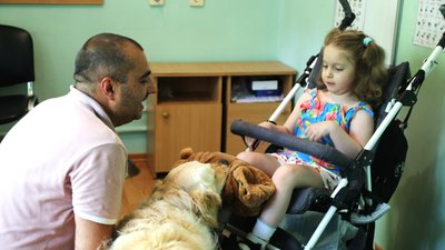 Допомагають працювати. Як буковинські собаки долучилися до акції "Собака на роботу" Допомагають працювати. Як буковинські собаки долучилися до акції "Собака на роботу"