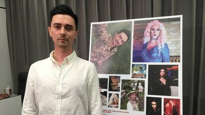 У Києві представники ЛГБТ-спільноти провели виставку У Києві представники ЛГБТ-спільноти провели виставку