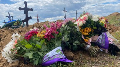 У Вінниці прощаються з чотирирічною Лізою, яка загинула внаслідок ракетного обстрілу