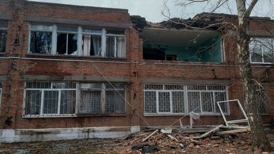 З території Росії обстріляли Білопілля на Сумщині: пошкоджена лікарня, загинув підліток