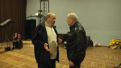 У Житомирі готуються до прем'єри вистави "За двома зайцями"