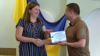 "Філіжанка кави по-рівненськи": другий набір курсів вивчення української завершив навчання
