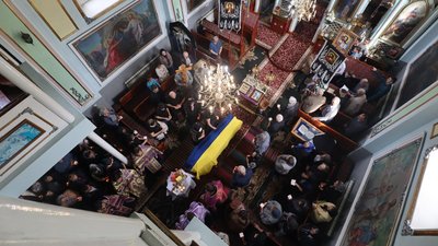 Через два роки після загибелі: на Закарпатті попрощалися із полеглим захисником Василем Скрипником Через два роки після загибелі: на Закарпатті попрощалися із полеглим захисником Василем Скрипником