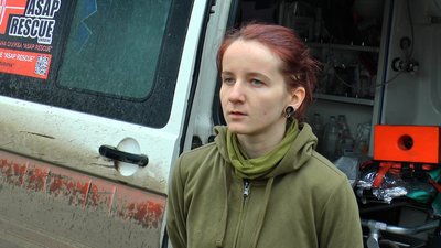 "Вивозимо важких, нестабільних". Як парамедики на реанімобілі евакуюють поранених людей на Донеччині — репортаж "Вивозимо важких, нестабільних". Як парамедики на реанімобілі евакуюють поранених людей на Донеччині — репортаж