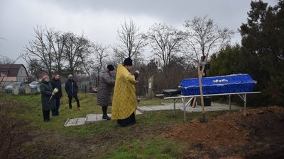 На Миколаївщині перепоховали рештки перших поселенців Баштанки На Миколаївщині перепоховали рештки перших поселенців Баштанки