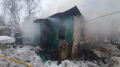 На Чернігівщині під час пожежі загинула пенсіонерка