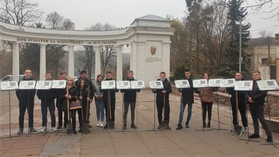 У Житомирі встановили ще 15 табличок з QR-кодами для вивчення деревних рослин зон відпочинку