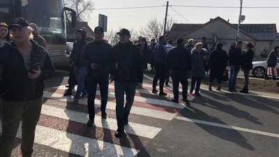 Акцію протесту щодо цін на комунальні послуги провели на Ужгородщині Акцію протесту щодо цін на комунальні послуги провели на Ужгородщині