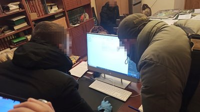 В духовній семінарії УПЦ (МП) на Тернопільщині Служба безпеки знайшла антиукраїнські матеріали В духовній семінарії УПЦ (МП) на Тернопільщині Служба безпеки знайшла антиукраїнські матеріали