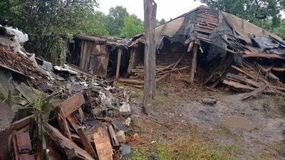 Як під постійними обстрілами росіян живе прикордонне село Старикове на Сумщині Як під постійними обстрілами росіян живе прикордонне село Старикове на Сумщині