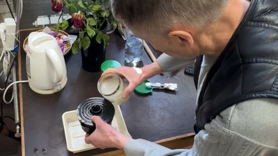 60 років із фотоапаратом: майстер із Рівного продемонстрував створення чорно-білої аналогової світлини 60 років із фотоапаратом: майстер із Рівного продемонстрував створення чорно-білої аналогової світлини