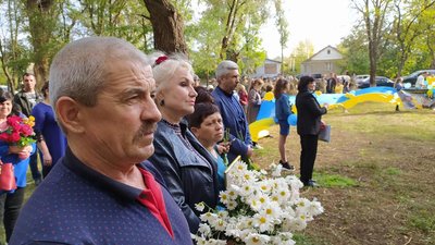 На Одещині відкрили пам'ятник загиблим у російсько-українській війні