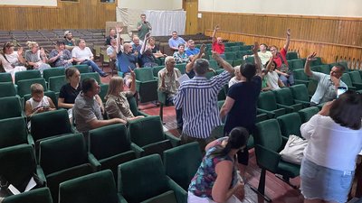 Буде пляж чи маєток: у селі на Черкащині місцеві хочуть повернути прибережну зону громаді Буде пляж чи маєток: у селі на Черкащині місцеві хочуть повернути прибережну зону громаді