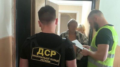 У Києві викрили керівників компанії, які вимагали 20 тисяч доларів за підключення до комунікацій