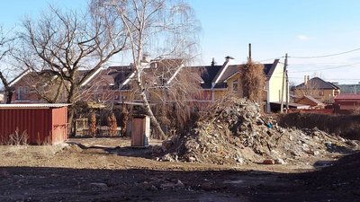 Ще одна багатоповерхівка. Сумська міськрада віддала комунальну землю забудовнику Ще одна багатоповерхівка. Сумська міськрада віддала комунальну землю забудовнику